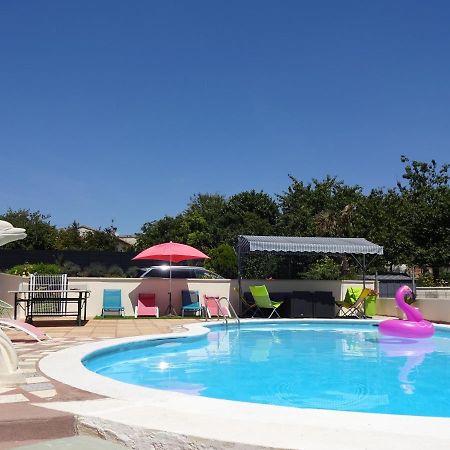 Готель Aux Orangers Luxe Екстер'єр фото