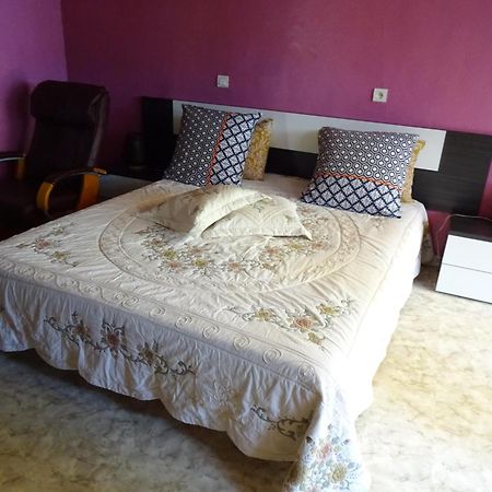 Готель Aux Orangers Luxe Екстер'єр фото